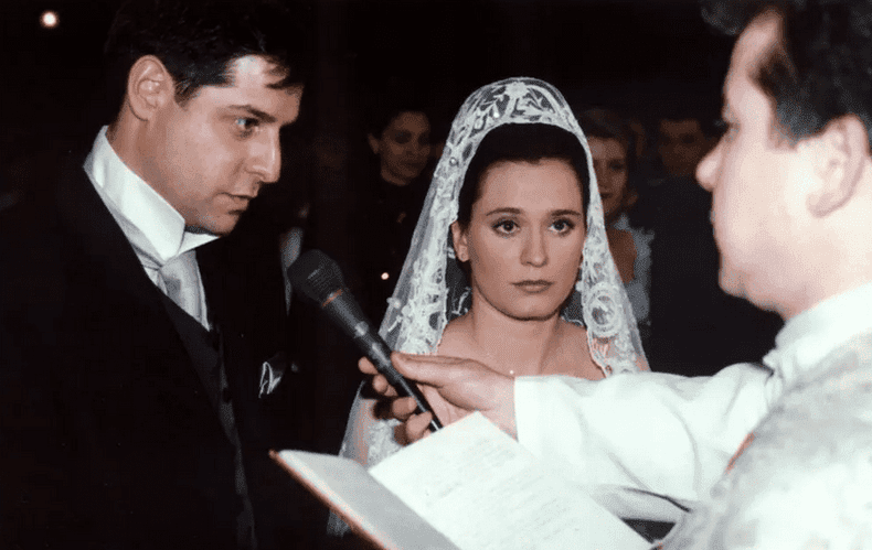 FOTO! Cum au arătat Andreea Esca și Alexandre Eram în ziua nunții, în anul 2000. Milionarul avea o altă relație când vedeta PRO TV l-a cucerit!